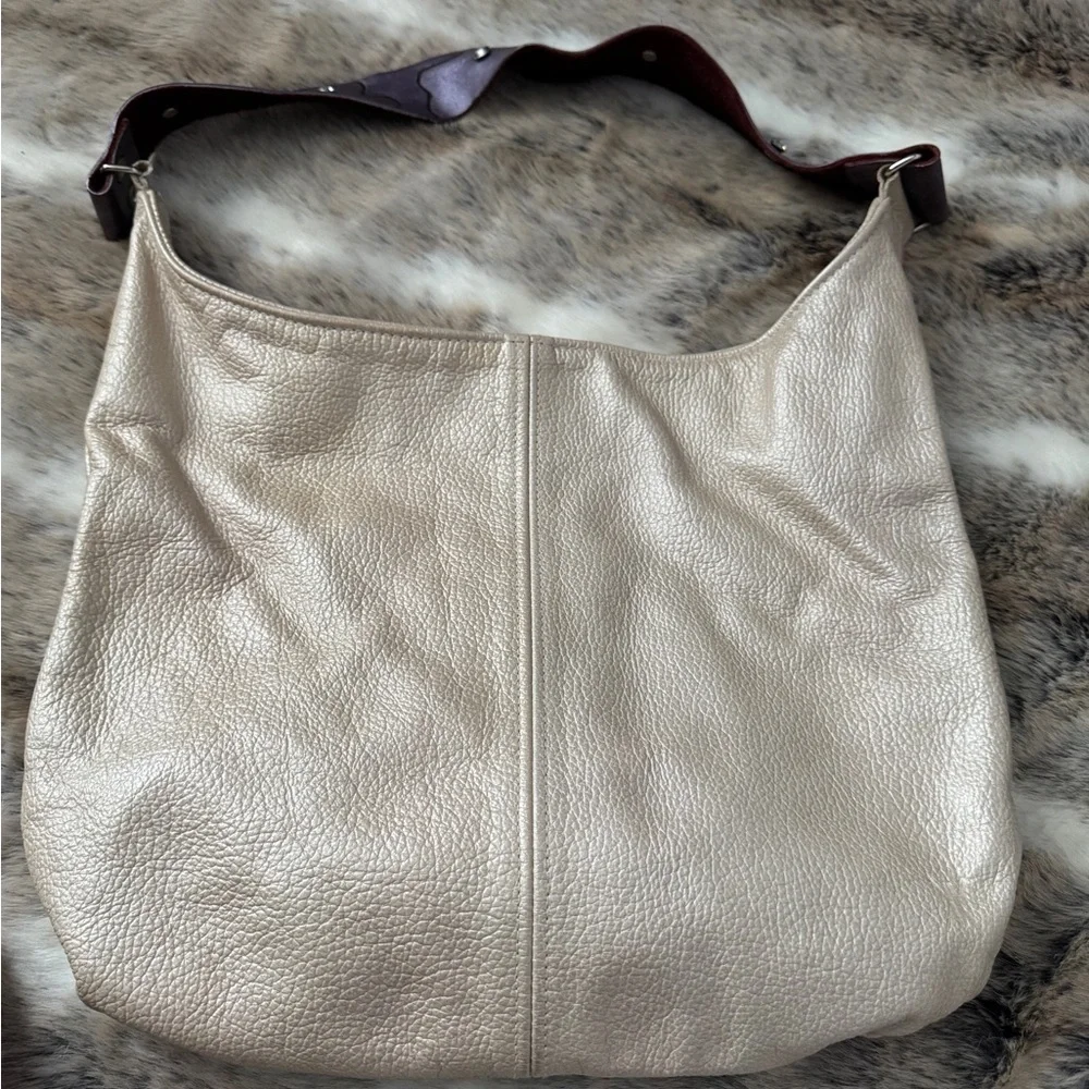 Katie Kalsi Romie Singature Leather bag with 2 changeable straps